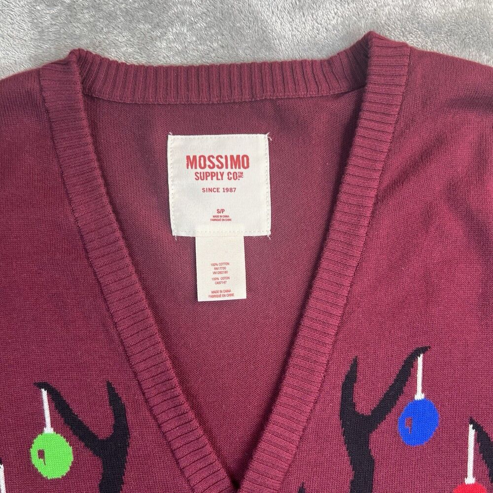 Mossimo Sweater Adult Small Burgundy Reindeer Novelty Ugly Christmas Cardigan - Picture 4 of 5